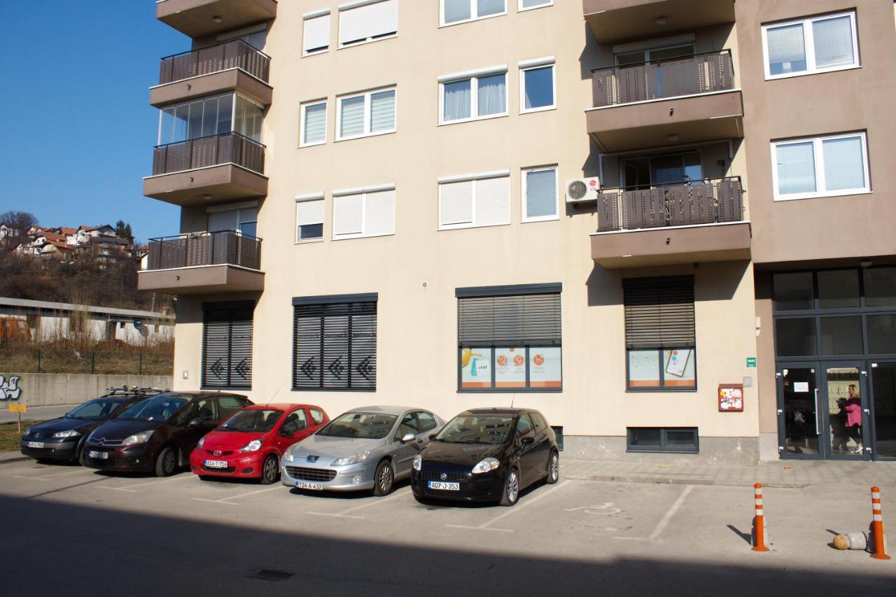 Studio Apartman Miljacka 13 سراييفو المظهر الخارجي الصورة